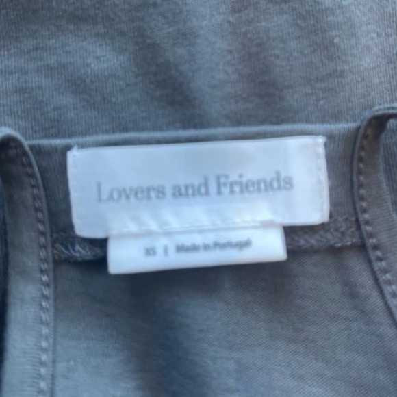 Lovers + Friends Gray Boxy Sleeveless High Neck Tank Top size Extra Small - Picture 3 of 3